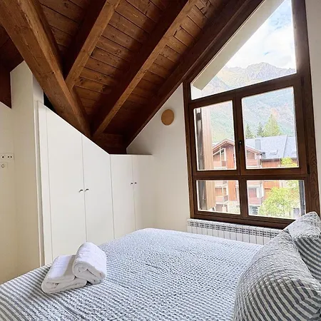 Bpirineos-posets Benasque